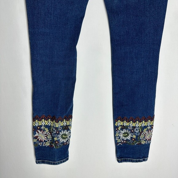 MISS ME WANDER LUST ANKLE SKINNY JEANs Size 26 Blue Ankle Embroidered - Picture 10 of 12